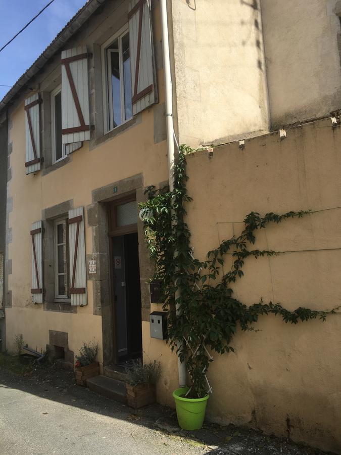 Bed and Breakfast Allo Allo Le Grand-Bourg Екстер'єр фото